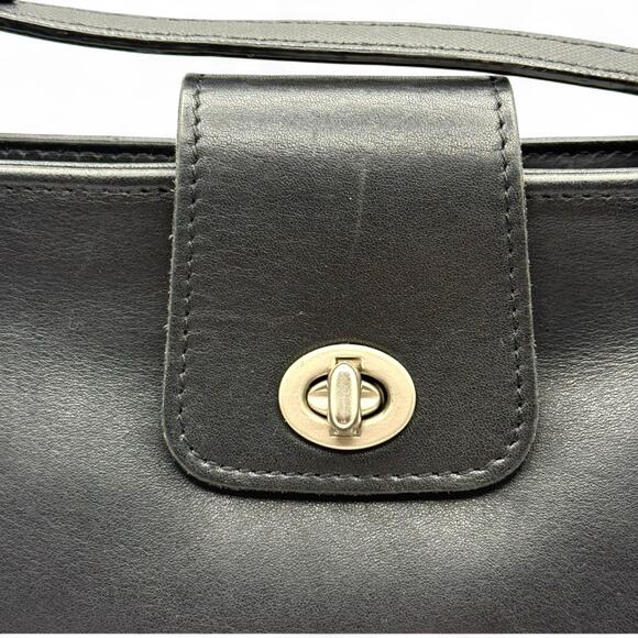 Vintage COACH 9818 East West Penelope Black Leather Nickel Crossbody Costa Rica - Picture 10 of 16